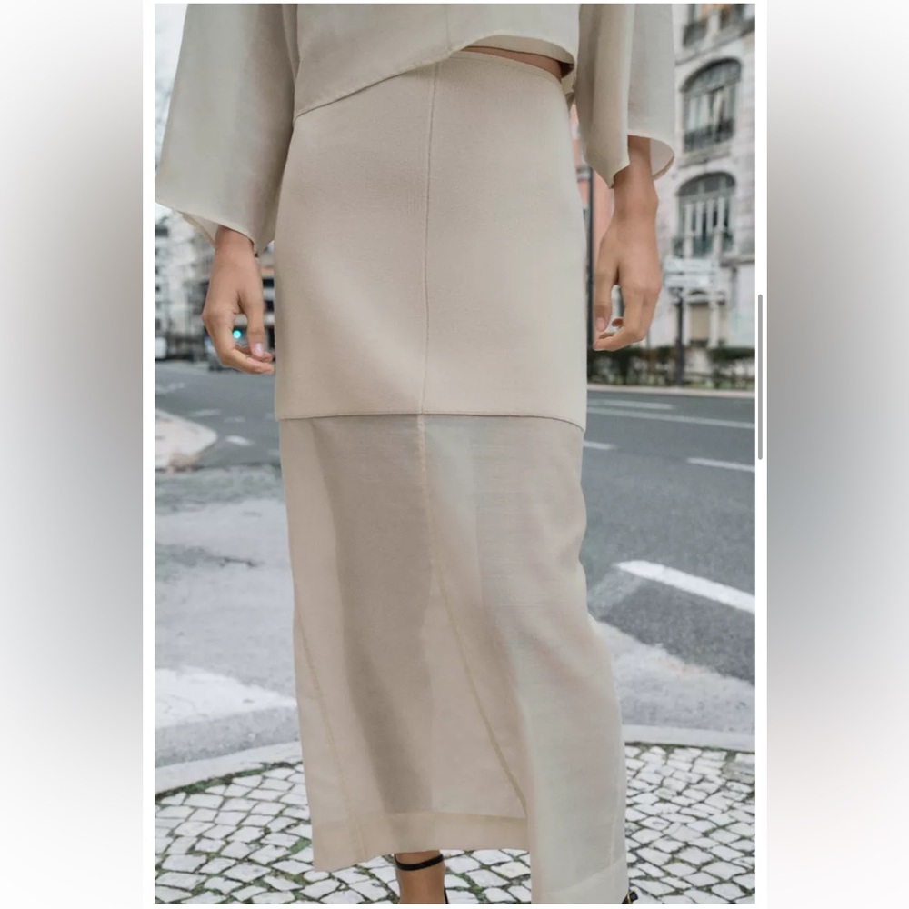 ZARA Cream Knit Tube Skirt With Semi Sheer Organza Mesh Overlay Maxi Hem Women L